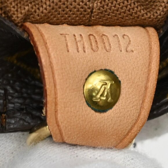 LOUIS VUITTON Cabas Mezzo Shoulder Bag Monogram Leather Brown - Picture 13 of 15